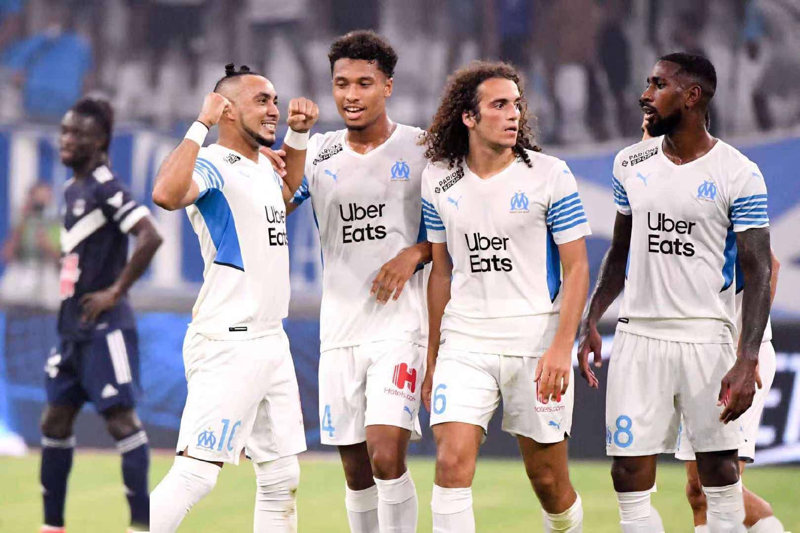 包含亚特兰大主场轻松取胜,稳住前四位置的词条 包含亚特兰大主场轻松取胜,稳住前四位置的词条