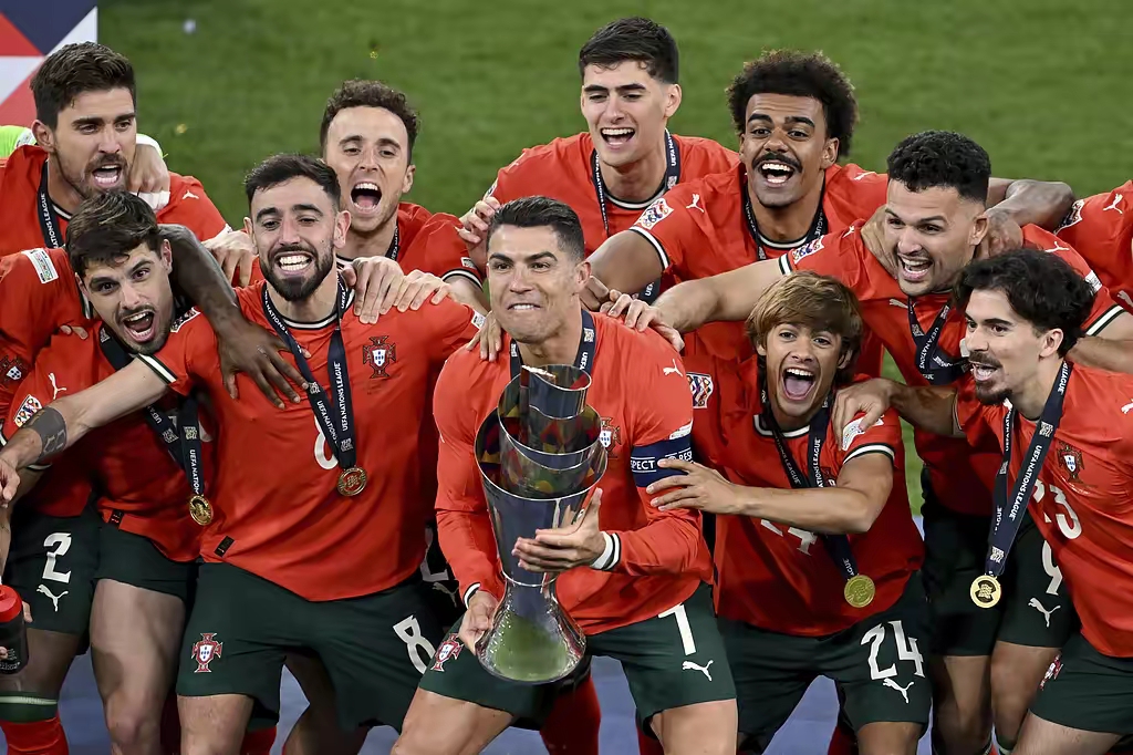 红火比赛席卷全球，球场上的精彩对决即将展开