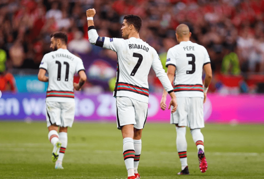 爱游戏官方入口-新一轮赛事如火如荼，胜利谁将在握？详报！的简单介绍