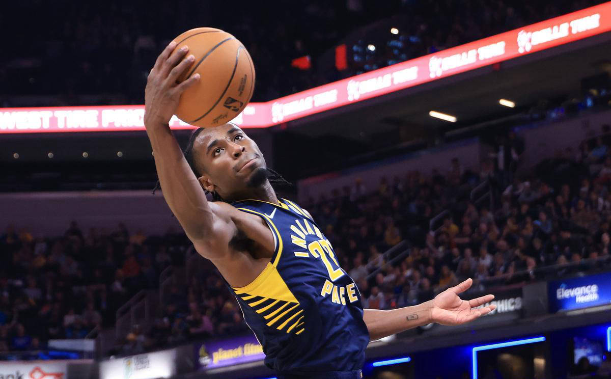 步行者逆转爵士取得比赛 步行者逆转爵士取得比赛