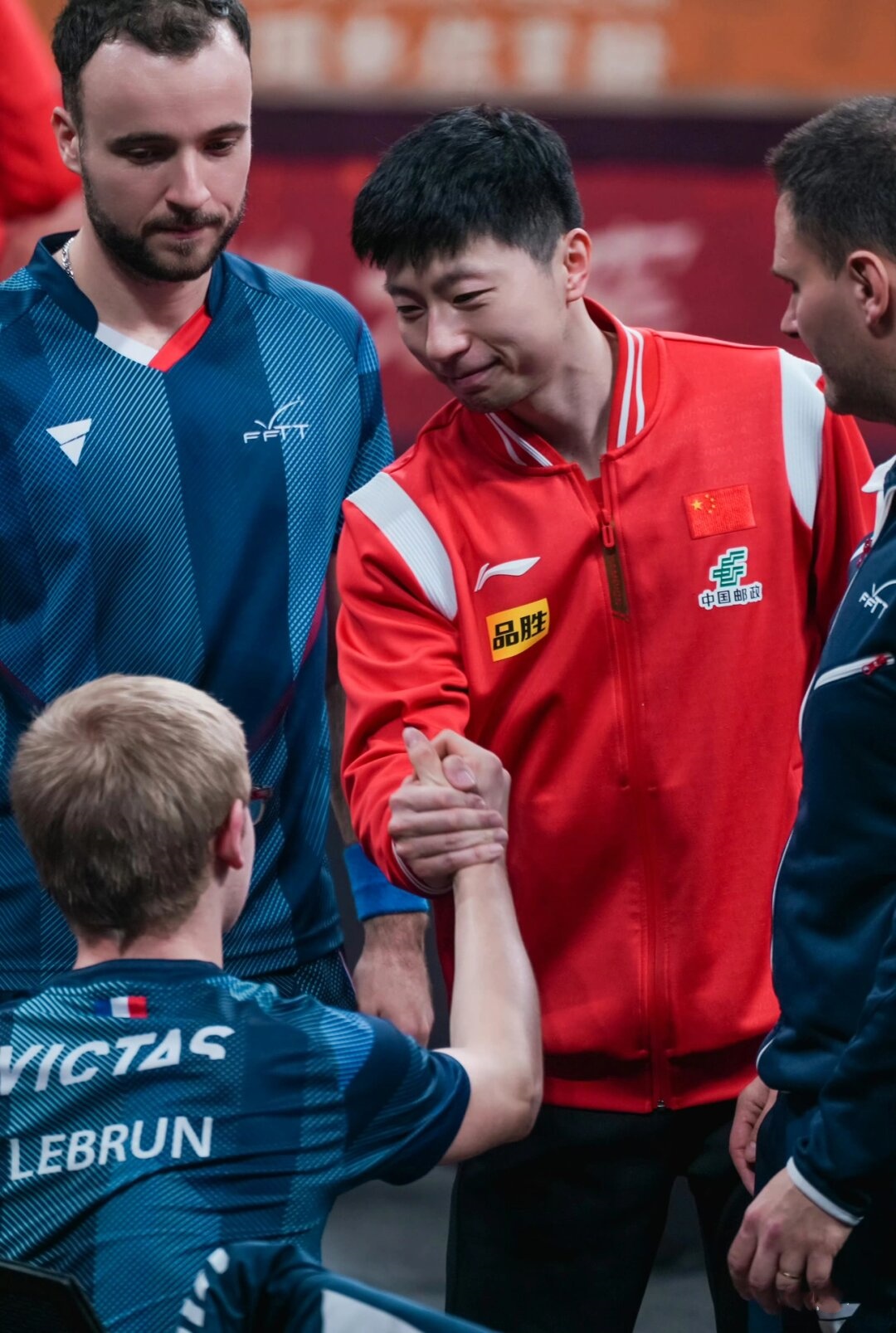 奥地利队碾压德国队,马龙关键制胜 奥地利队碾压德国队,马龙关键制胜