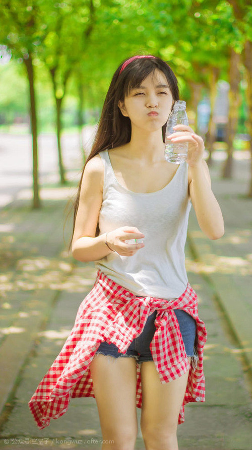 绝境淬火!米切尔在湖人铁血围剿中完成巨星蜕变