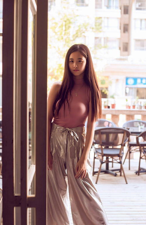 逆光飞驰，F1年度争冠之夜，切特引爆全场焦点