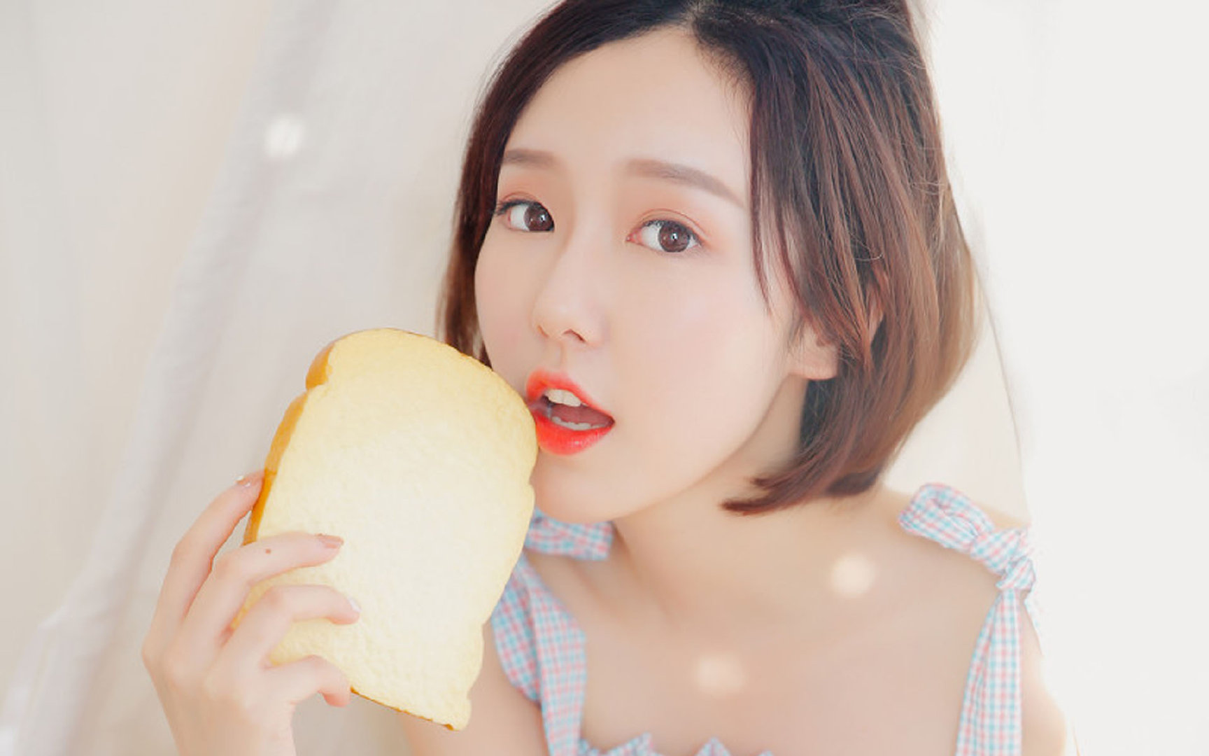 塔图姆一剑封喉！跨洋对决惊艳全场，火箭末节险胜上海队